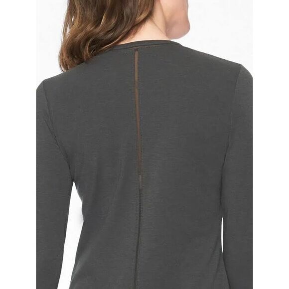 ✨Athleta Industry Long Sleeve Sz Small Grey Top✨ - Picture 3 of 10